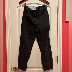 NWT BDG HIGH WAIST MOM JEANS